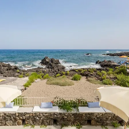 Marina Dei Greci - Luxury Villa Giardini-Naxos