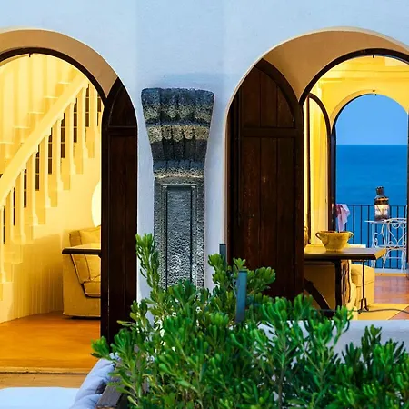 Marina Dei Greci - Luxury Villa