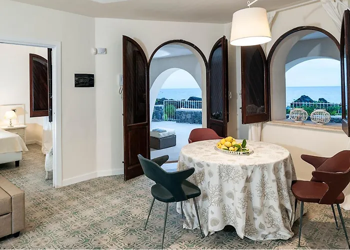 Marina Dei Greci - Luxury Giardini Naxos